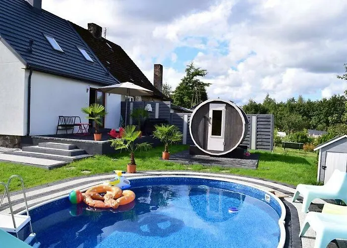 Las, Woda I Przygoda - Dom Z Sauna I Basenem